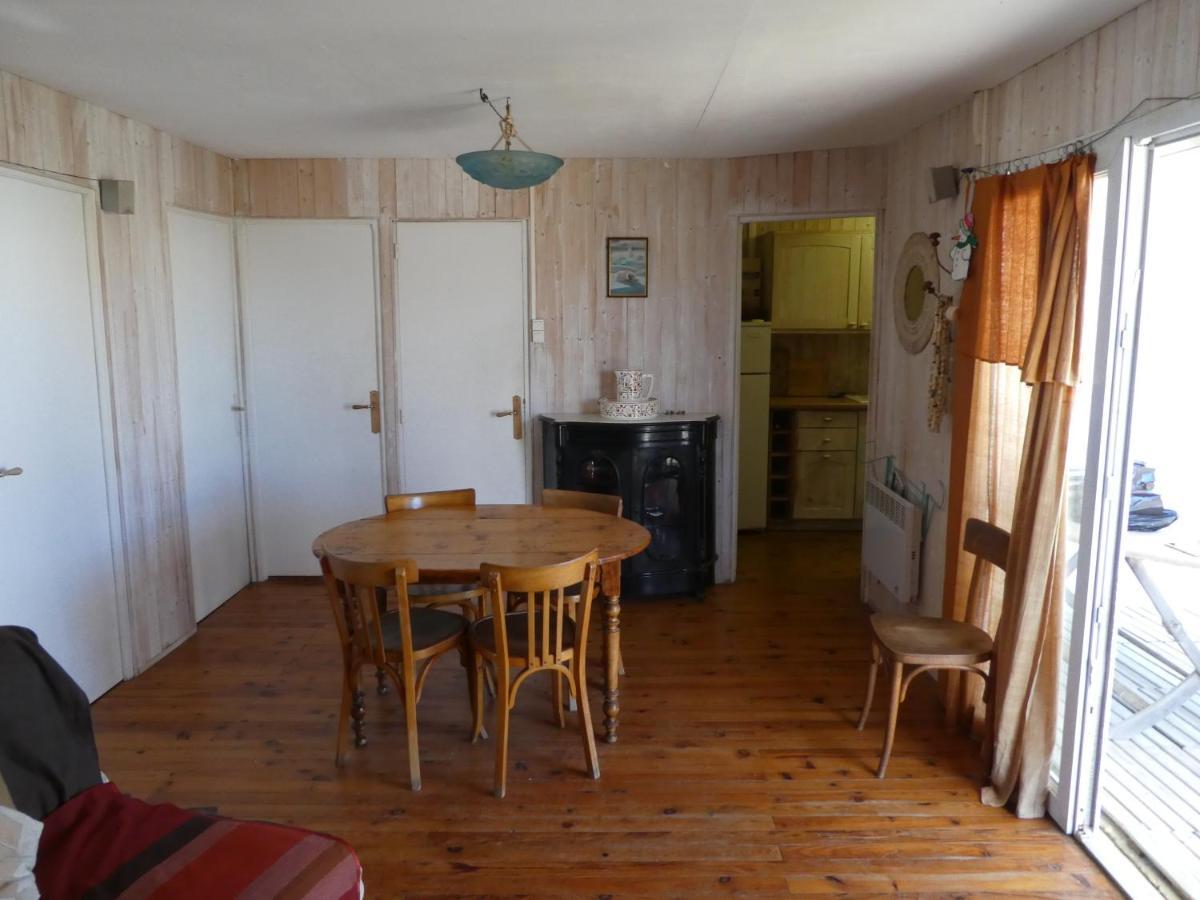 Un Chalet En Bois A La Plage Gruissan Luaran gambar